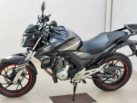 HONDA CB TWISTER 